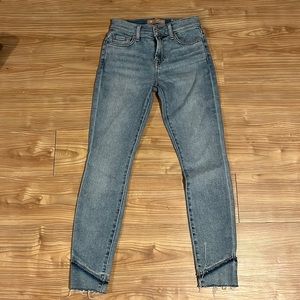 7 for all mankind jeans, size 25, no tag but never worn